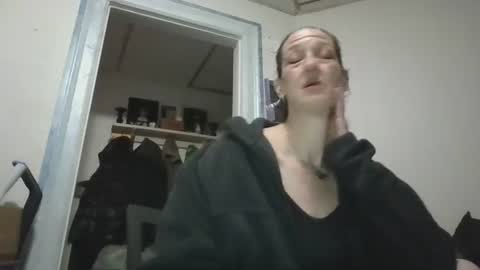 Snapshot of littlebigsquirt7945 chatting on 05.13.26 Sady Jayne online show from 05.13.26