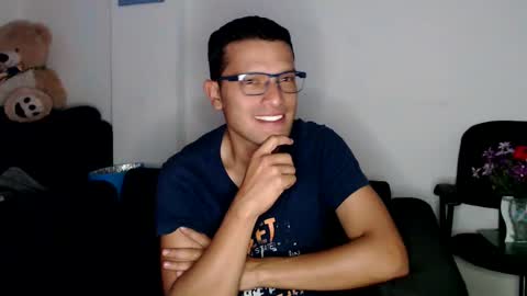Snapshot of littledicklatin chatting on 12.10.24 Manu online show from 12.10.24