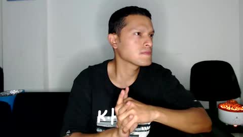 Snapshot of littledicklatin chatting on 02.10.25 Manu online show from 02.10.25