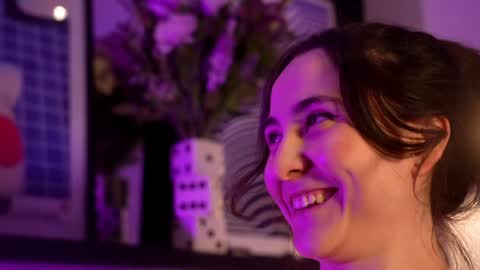 Emily Hill online show from 11.07.25