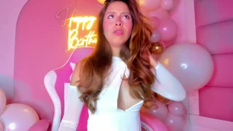 littlee_emma_ online show from 02.22.25