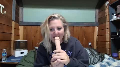 lisanixs online show from 03.17.26