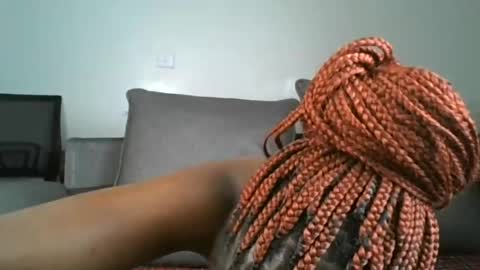 Snapshot of littlemariah chatting on 06.18.26 littlemariah online show from 06.18.26