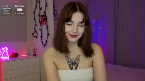 Bella online show from 11.05.25