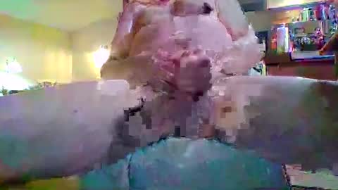 Snapshot of littlepetey17 chatting on 12.06.24 littlepetey17 online show from 12.06.24