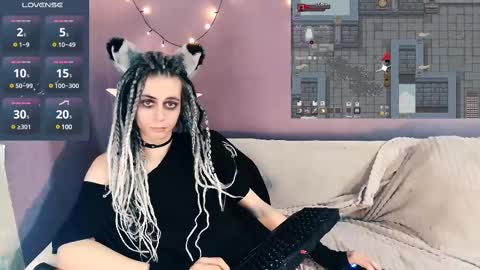 Felix online show from 02.24.25