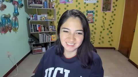 Mia  Wednesday to Sunday 730 am to 1030 am Colombian Hour D online show from 03.02.25