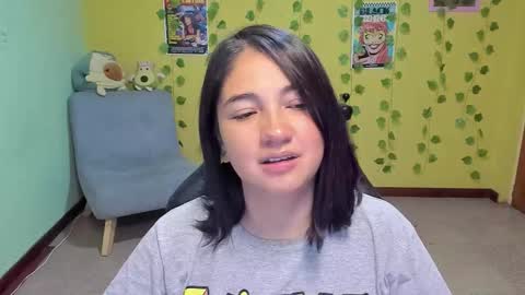 Mia  Wednesday to Sunday 730 am to 1030 am Colombian Hour D online show from 11.20.25