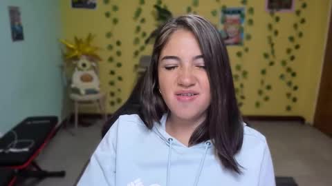 Mia  Wednesday to Sunday 730 am to 1030 am Colombian Hour D online show from 02.20.26