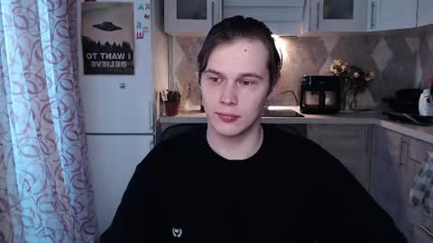 Snapshot of littlesadcabbage chatting on 06.15.26 Sonnenschein online show from 06.15.26