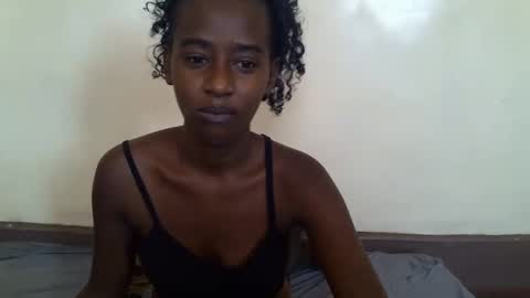 Snapshot of littlesandie chatting on 12.23.24 littlesandie online show from 12.23.24