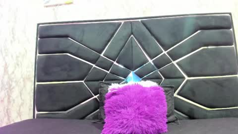 Snapshot of littlesussyy chatting on 09.29.25 Sussy  online show from 09.29.25