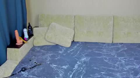 Michelle and James  offline menu in bio Dont forget thumb up for us   online show from 02.09.25