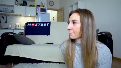 Little Tifany online show from 01.08.25