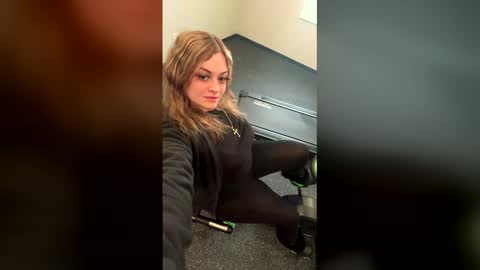 Snapshot of littytothetitty chatting on 03.30.26 Nina online show from 03.30.26