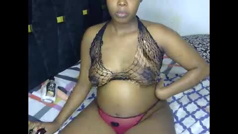 Snapshot of liv_horny chatting on 02.15.26 liv_horny online show from 02.15.26