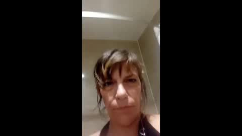 Snapshot of live4lovemabnhlb chatting on 02.03.25 Hlove online show from 02.03.25