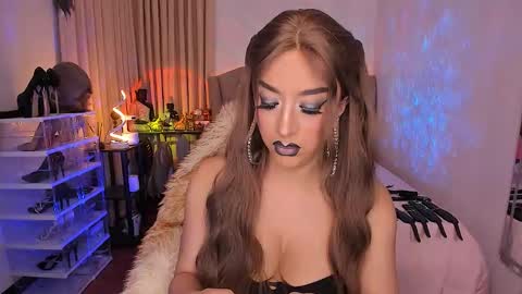 Goddess Ayumi online show from 10.28.25