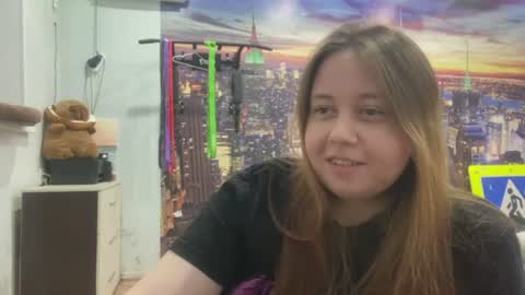 Snapshot of liviacherry chatting on 08.08.26 Aria online show from 08.08.26