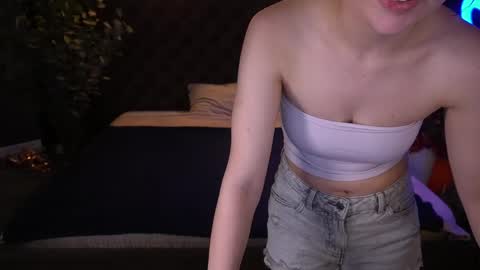 liviashy online show from 04.13.26