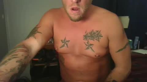 Snapshot of livingpuddle chatting on 02.13.25 livingpuddle online show from 02.13.25