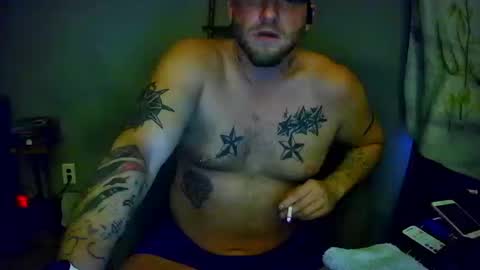 Snapshot of livingpuddle chatting on 09.16.25 livingpuddle online show from 09.16.25