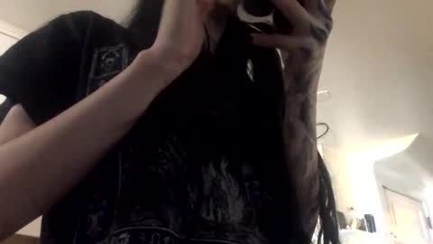 Liv Mirage online show from 03.15.26