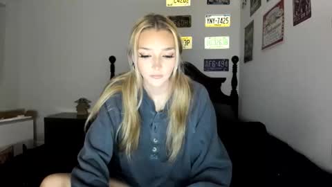 Livvy online show from 03.31.26