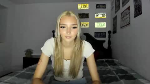 Livvy online show from 04.11.26