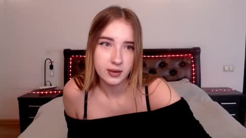 Snapshot of lixivey chatting on 10.23.25 Dominica online show from 10.23.25