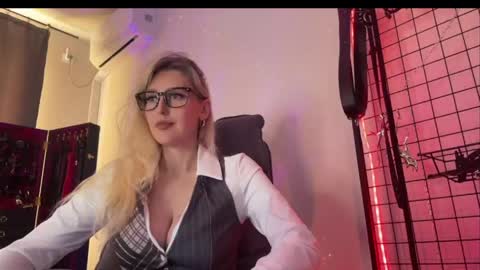 Snapshot of liya_ray chatting on 05.07.26 Liya Ray online show from 05.07.26