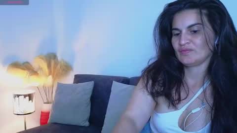 liz online show from 02.18.25