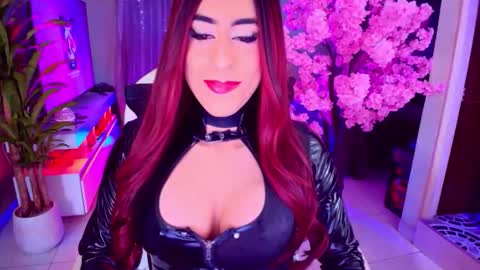 Liza Goth online show from 11.26.25