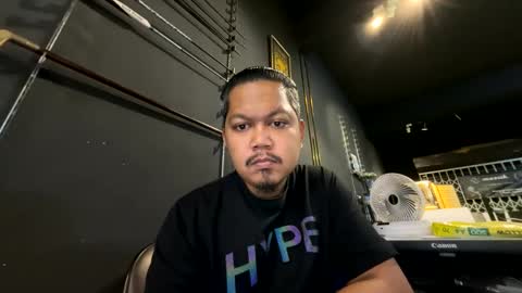 amysolo30 online show from 10.17.25