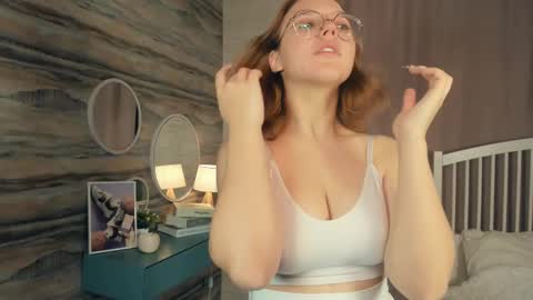 Lizbeth or Lizzy online show from 12.12.24
