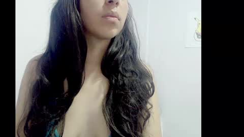 lizz1305 online show from 02.25.25