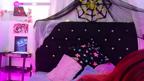 Lizz online show from 10.24.25