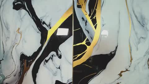 Lizz  online show from 12.16.25