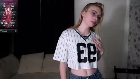 Megan online show from 12.21.25