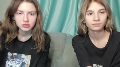 lizzi_muur online show from 01.02.25