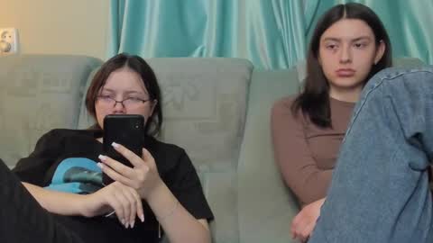 lizzi_muur online show from 02.02.25