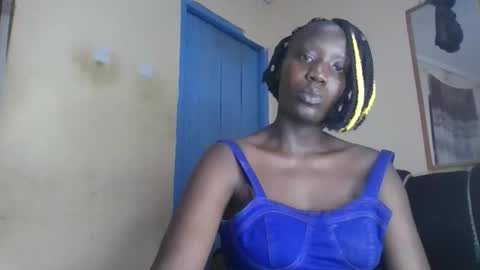 Snapshot of lizzie2020 chatting on 05.25.26 lizzie2020 online show from 05.25.26