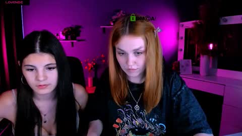 Snapshot of lizzie_boom chatting on 09.13.25 lizzie_boom online show from 09.13.25