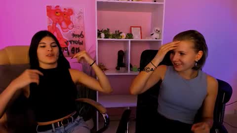 Snapshot of lizzie_boom chatting on 09.15.25 lizzie_boom online show from 09.15.25