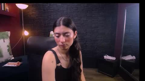 Lizzie online show from 10.01.25