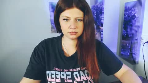 Snapshot of lizzy_koul chatting on 06.15.26 Lizzy3 online show from 06.15.26