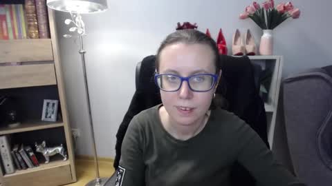 Lizzy online show from 12.18.25