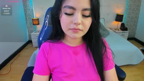 Lizzie online show from 11.11.25