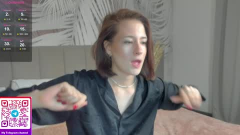 Snapshot of lizzysin chatting on 05.31.26 lizzysin online show from 05.31.26