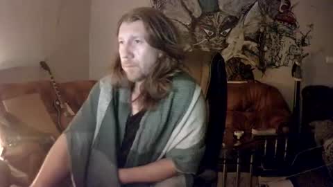 lkonig504475 online show from 10.26.25